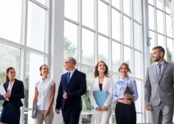 LinkedIn Ads That Actually Drive Pipeline_ A GTM Strategy for B2B CMOs