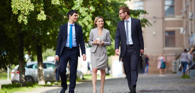 Stop Wasting Budget_ 5 LinkedIn Ads Mistakes B2B Marketing Leaders Still Make in 2025